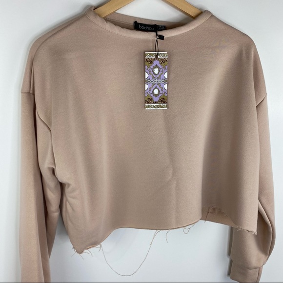 NWT BOOHOO Tan Nude Raw Hem Cropped Crewneck Sweatshirt - Picture 3 of 6